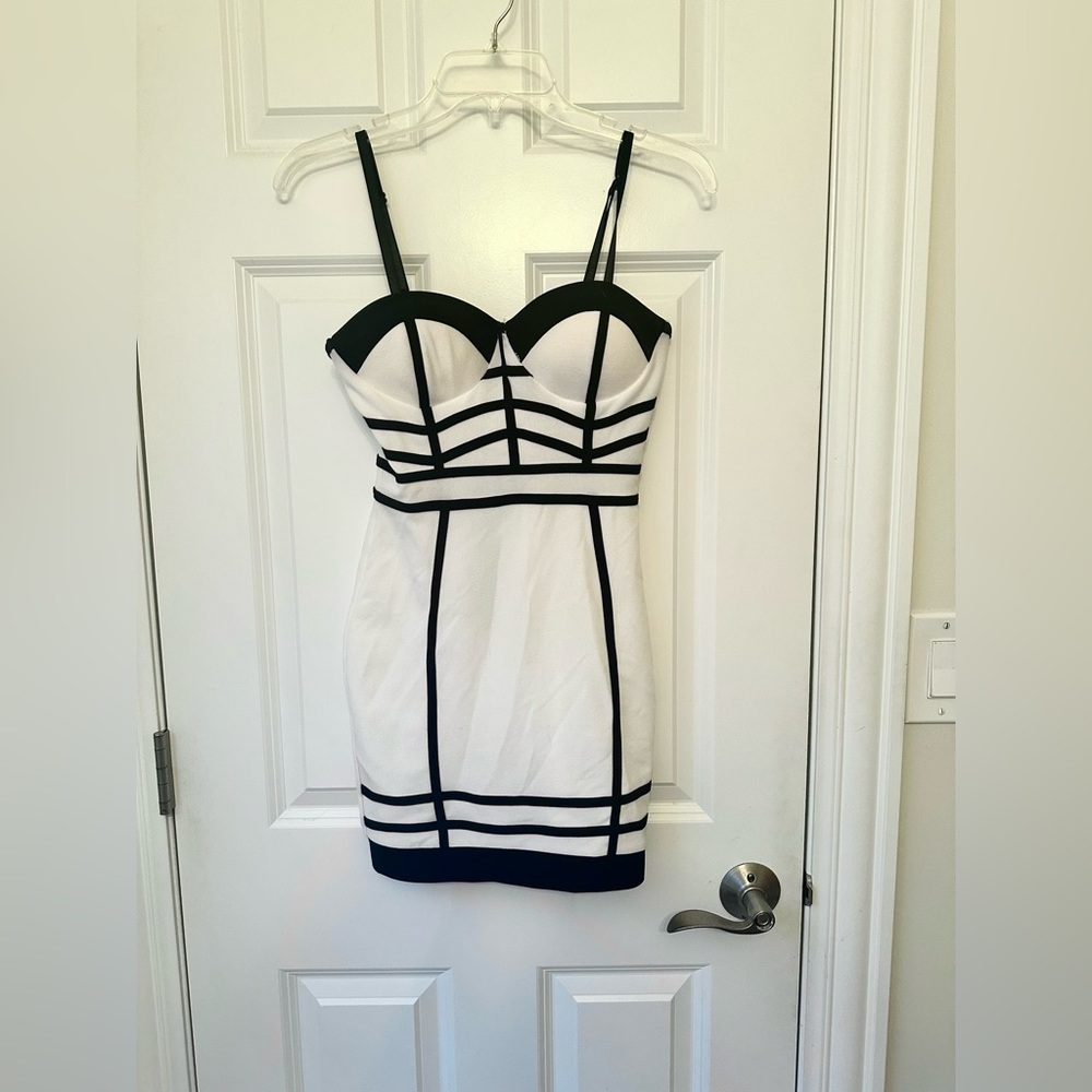Black and White Bodycon Mini Dress With Adjustable Straps